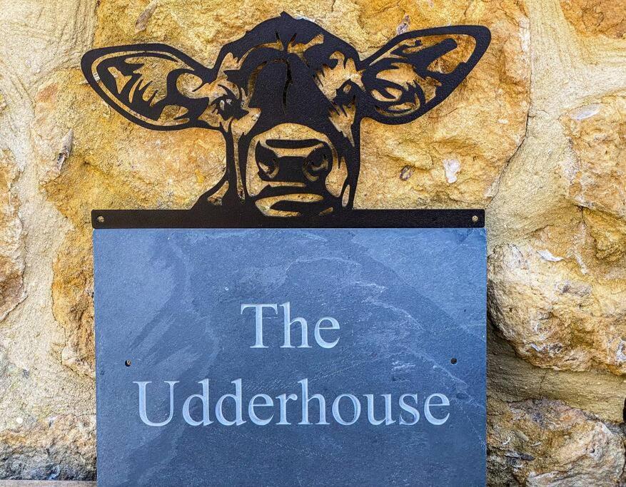 The Udderhouse - Udderly Unforgettable Retreat Villa Donyatt Eksteriør billede